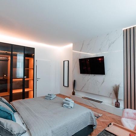 Petit Luxe Apartment Viena Exterior foto